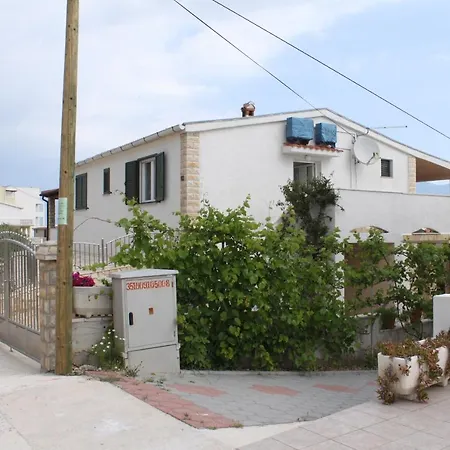 With Parking Space Pag - 6326 Apartman