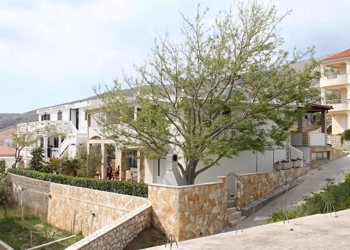 With Parking Space Pag - 6326